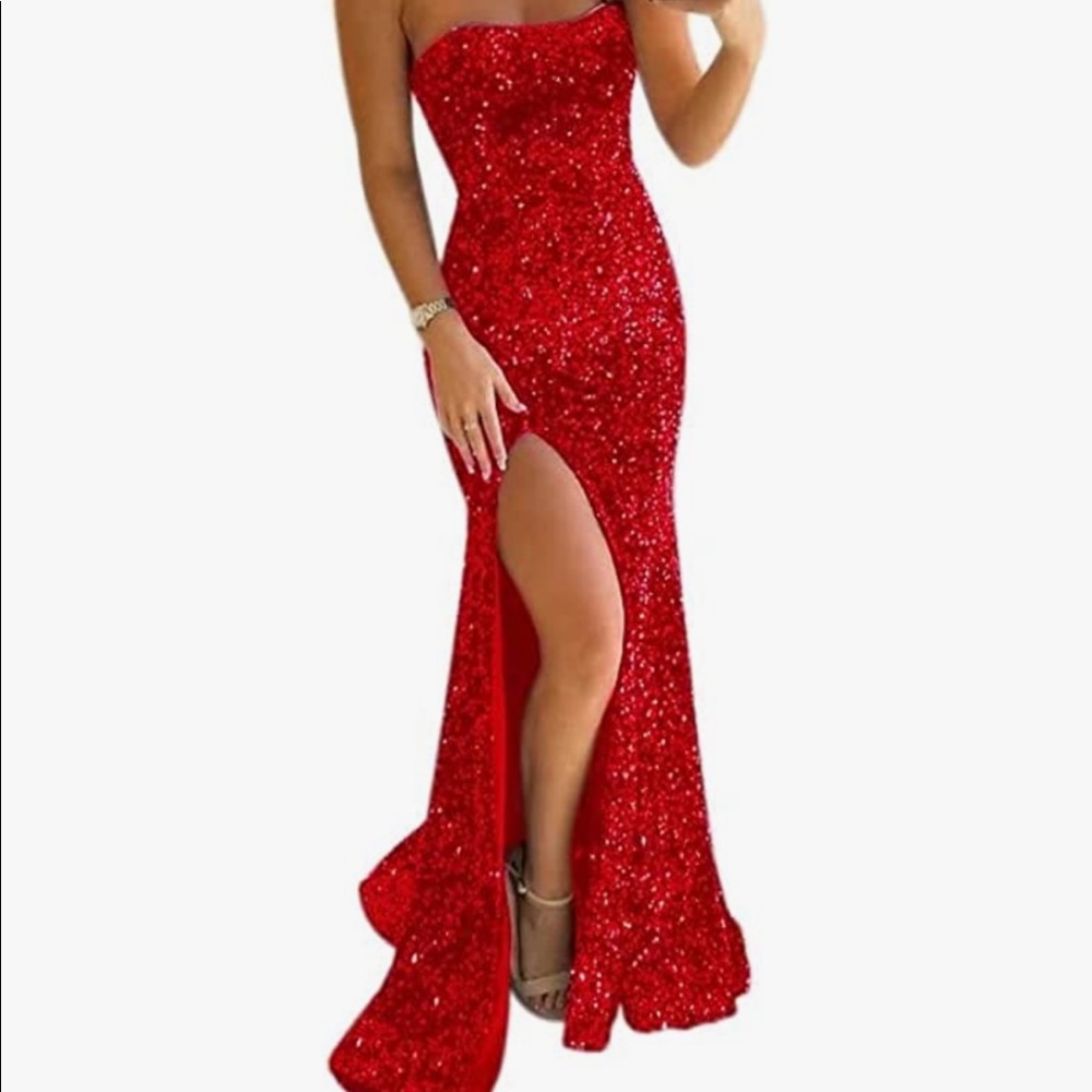 Sleeve- Less Mermaid Sequin Dress With Slit